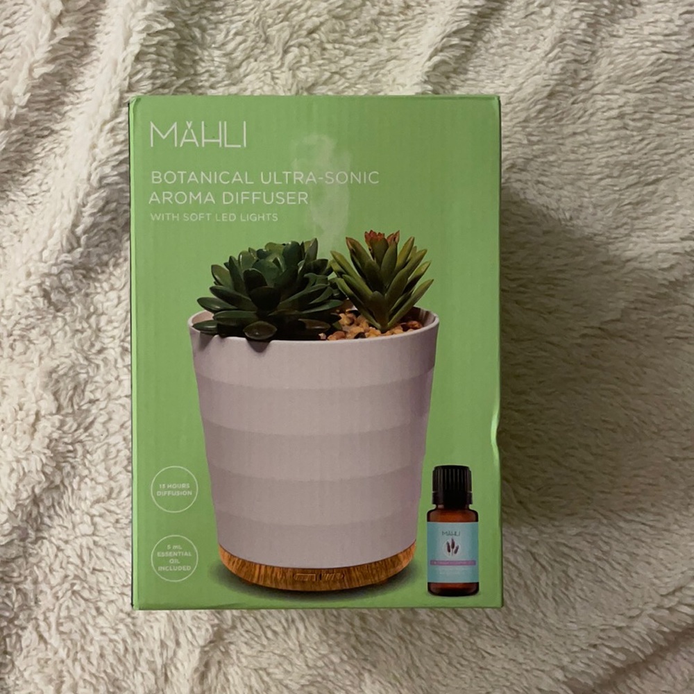 Botanical aroma diffuser!